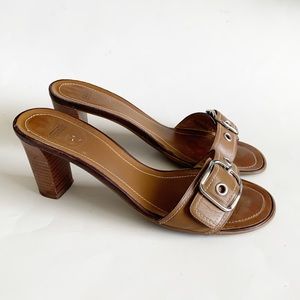 coach brown buckle slip on sandals
